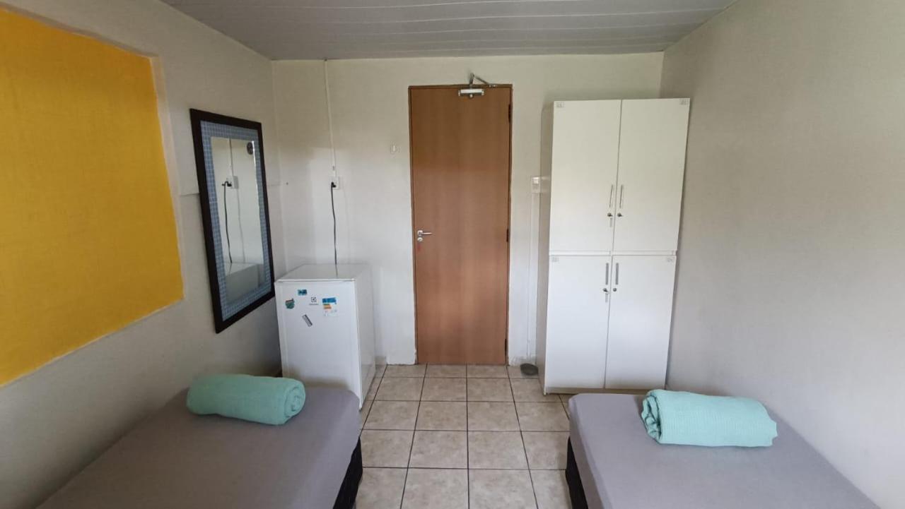 Ilha Hostel Фернанду ди Нороня Екстериор снимка
