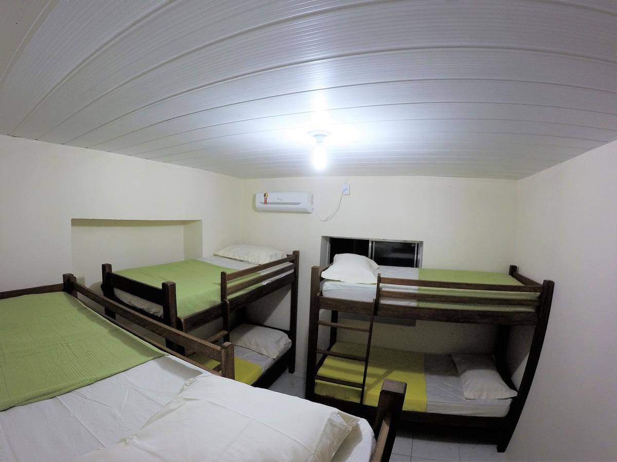 Ilha Hostel Фернанду ди Нороня Екстериор снимка